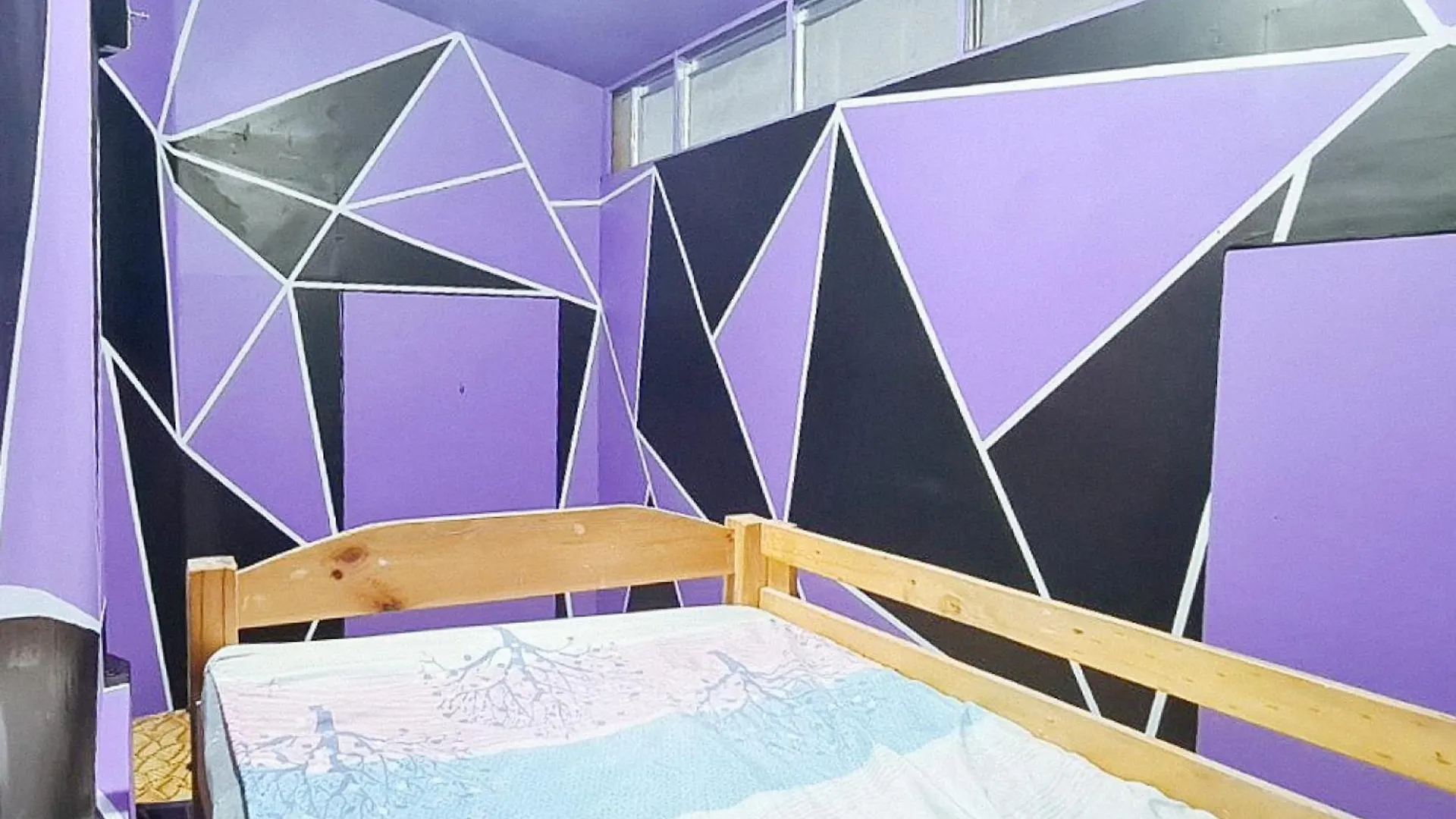Yuzon Bedspace Transient Home & Staycation Paranaque City